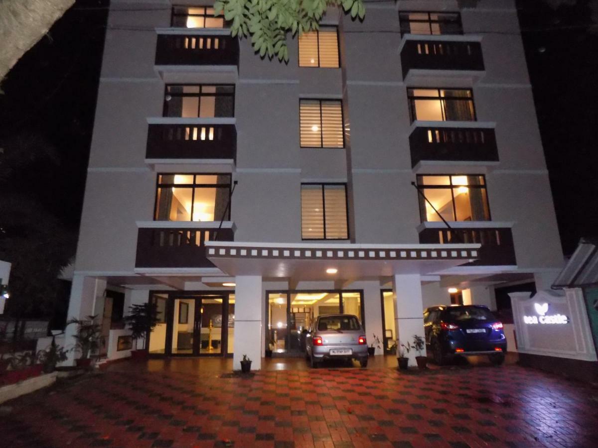Hotel Tea Castle Munnar Zewnętrze zdjęcie